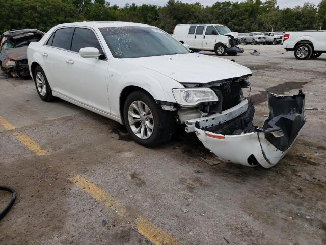 CHRYSLER 300 LIMITE 2015 with VIN 2C3CCAAG1FH755043 - Photo from auction