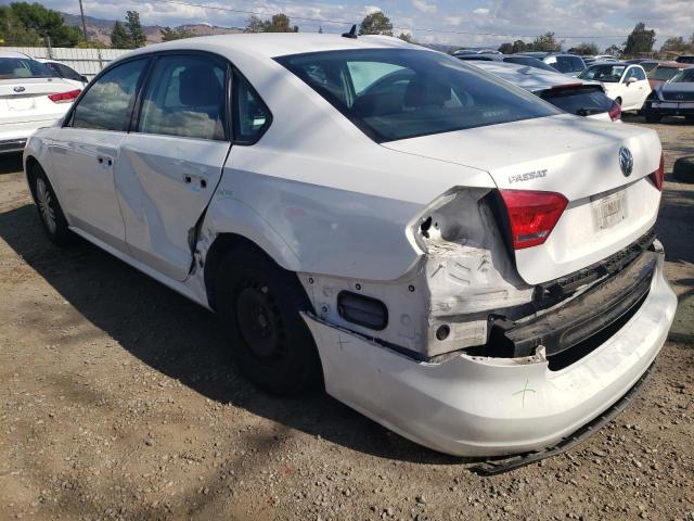 Photo 9 from auction – 2015 VOLKSWAGEN PASSAT S with VIN 1VWAT7A38FC068595