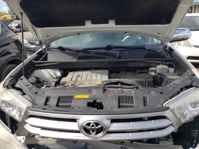 Photo 7 from auction – 2013 TOYOTA HIGHLANDER with VIN 5TDBK3EH2DS243797