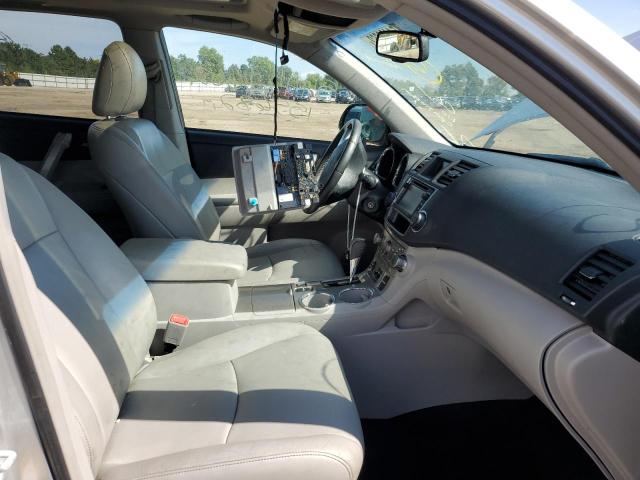 Zdjęcie 5 z aukcji – 2013 TOYOTA HIGHLANDER z VIN 5TDBK3EH7DS251426