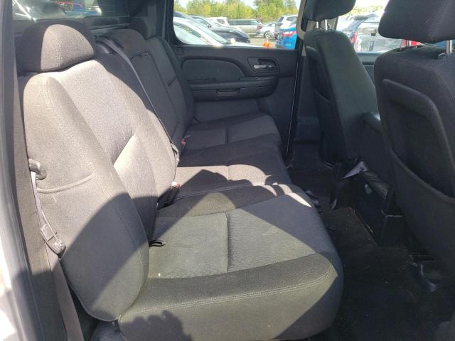 Photo 6 from auction – 2011 CHEVROLET AVALANCHE with VIN 3GNTKEE35BG141420