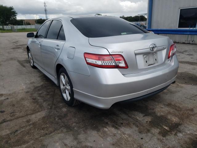 Foto 3 de la subasta – 2011 TOYOTA CAMRY BASE con VIN 4T1BF3EK0BU774890