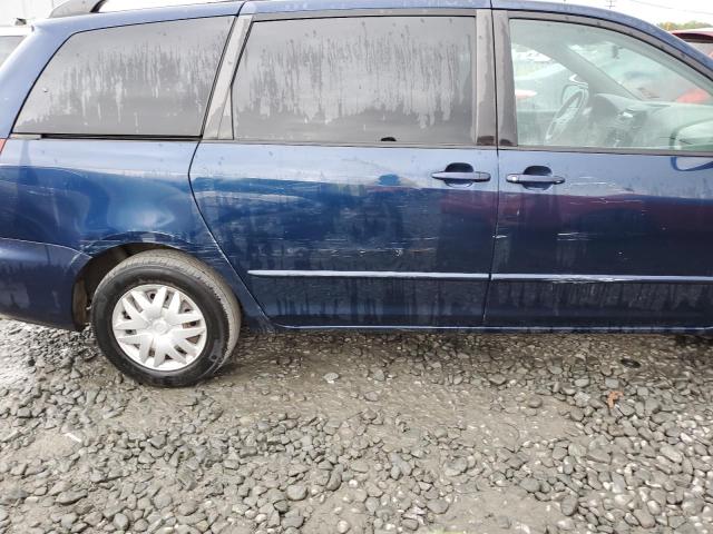 Photo 9 from auction – 2004 TOYOTA SIENNA CE with VIN 5TDZA23C54S211400