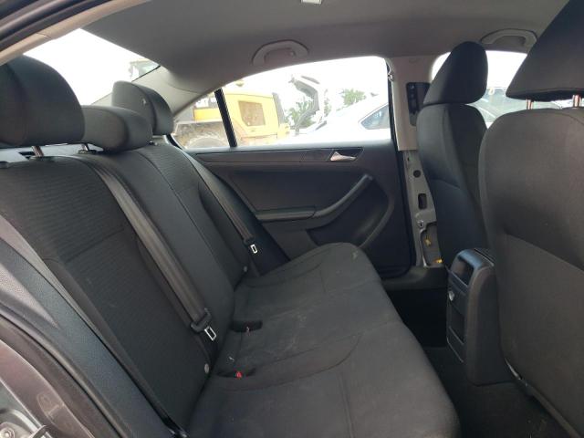 Photo 6 from auction – 2015 VOLKSWAGEN JETTA BASE with VIN 3VW2K7AJ8FM412205