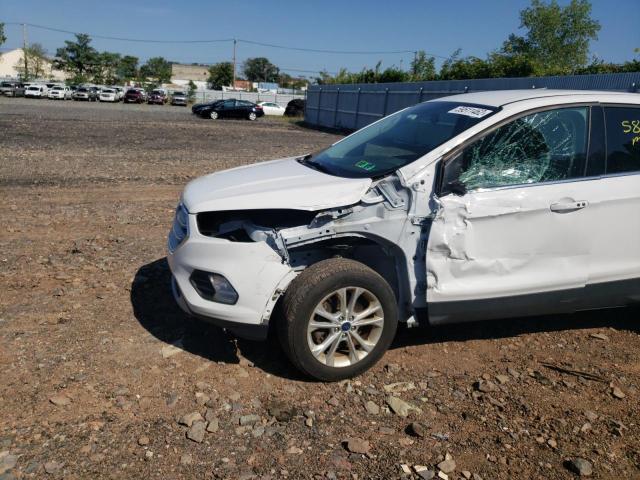 Photo 9 from auction – 2019 FORD ESCAPE SE with VIN 1FMCU9GD6KUC35542