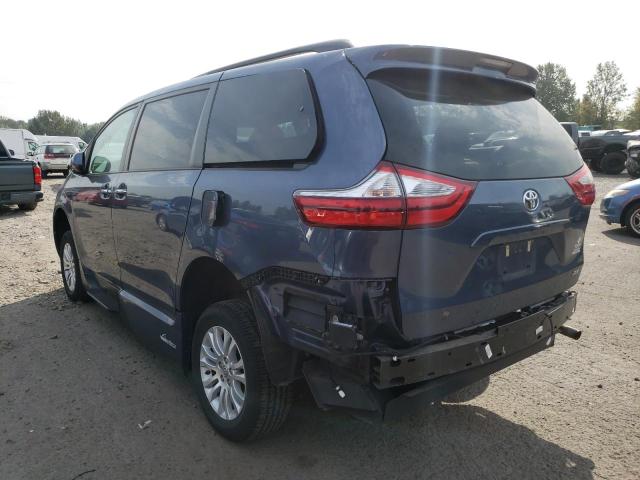 Photo 3 from auction – 2017 TOYOTA SIENNA XLE with VIN 5TDYZ3DC0HS805102