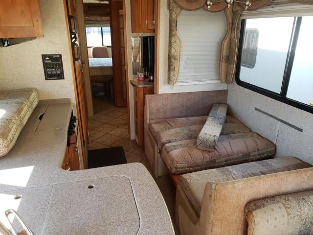 Photo 6 from auction – 2006 FORD MOTORHOME with VIN 1F6NF53Y960A00397