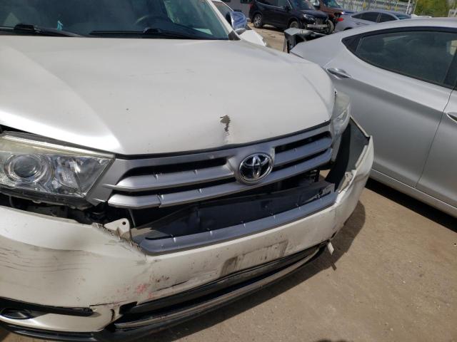 Photo 9 from auction – 2013 TOYOTA HIGHLANDER with VIN 5TDBK3EH2DS243797