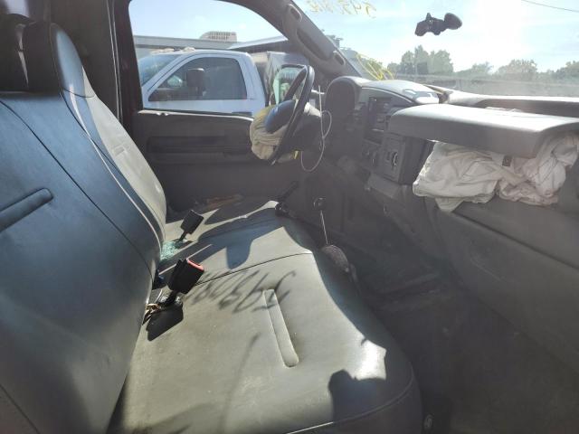 Photo 5 from auction – 2005 FORD F550 SUPER with VIN 1FDAF57PX5EC96038