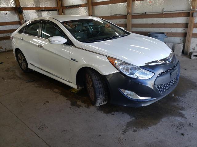 HYUNDAI SONATA HYB 2013 with VIN KMHEC4A48DA096221 - Photo from auction