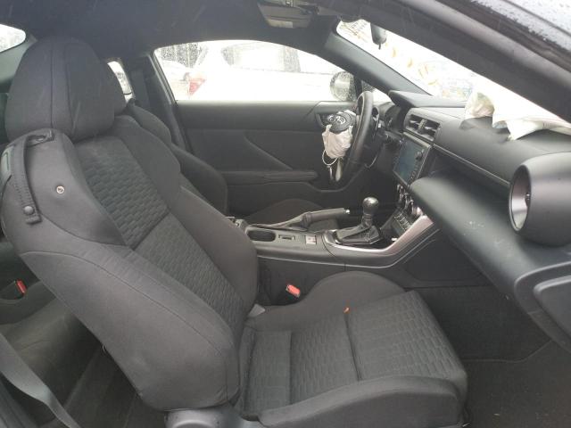 Photo 5 from auction – 2022 TOYOTA GR 86 with VIN JF1ZNBC15N8752767