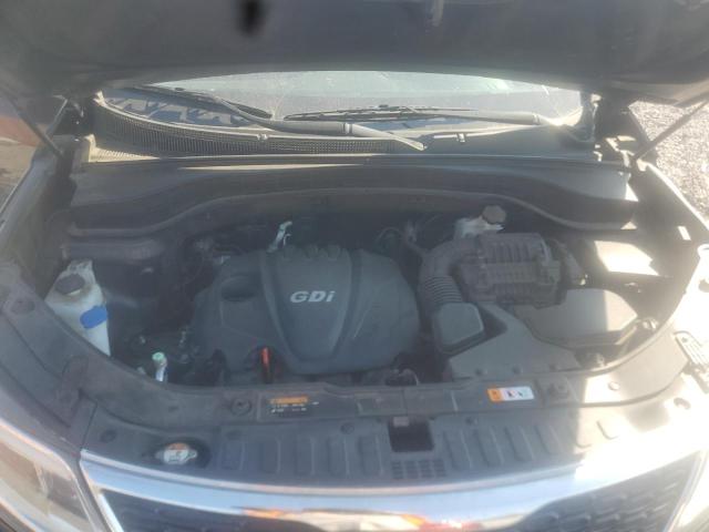 Photo 7 from auction – 2015 KIA SORENTO LX with VIN 5XYKT4A62FG649747