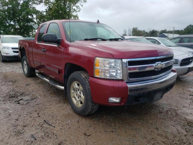 CHEVROLET SILVERADO 2007 مع رقم تعريف المركبة 2GCEK190471563317 - صورة من المزاد