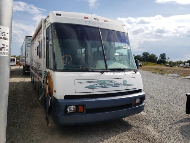 WINNEBAGO ITASCA 1997 with VIN 1GBLP37J2V3304238 - Photo from auction