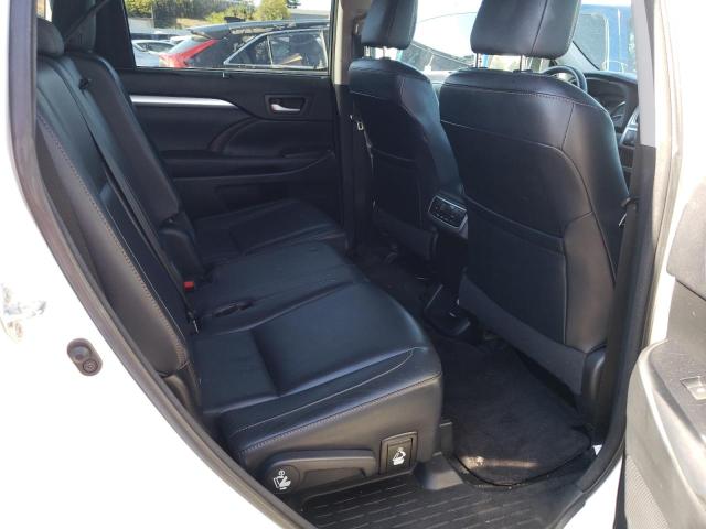 Photo 6 from auction – 2016 TOYOTA HIGHLANDER with VIN 5TDJKRFH4GS247321