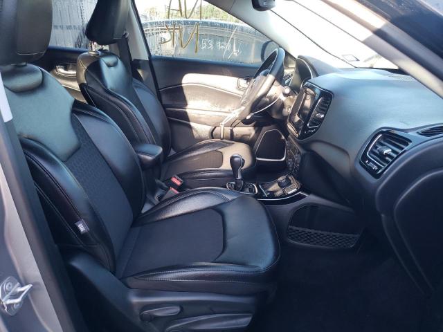 Foto 5 de la subasta – 2019 JEEP COMPASS LA con VIN 3C4NJDBB3KT704224