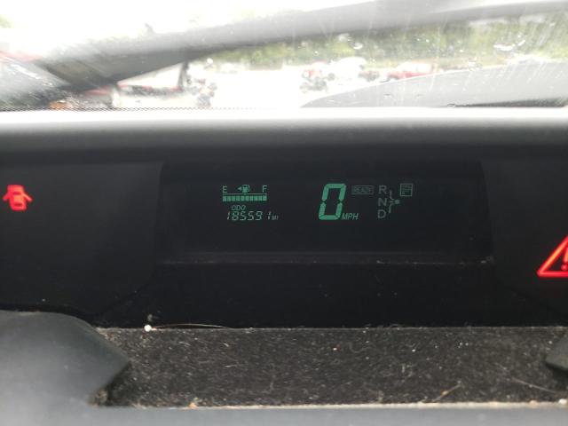 Photo 8 from auction – 2005 TOYOTA PRIUS with VIN JTDKB20U757020018