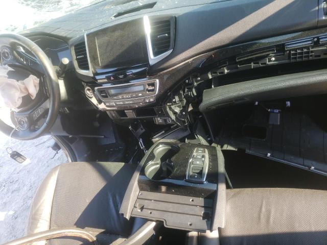 Photo 9 from auction – 2020 HONDA RIDGELINE with VIN 5FPYK3F74LB003161