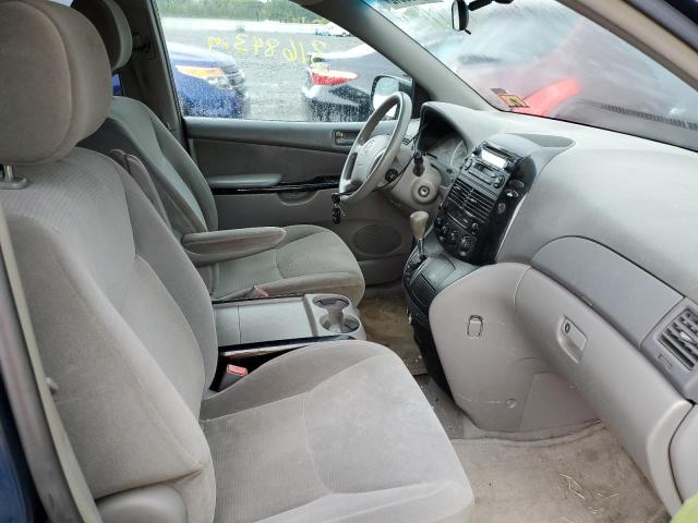 Photo 5 from auction – 2004 TOYOTA SIENNA CE with VIN 5TDZA23C54S211400