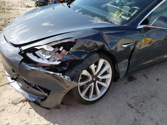 Photo 9 from auction – 2018 TESLA MODEL 3 with VIN 5YJ3E1EA2JF153410