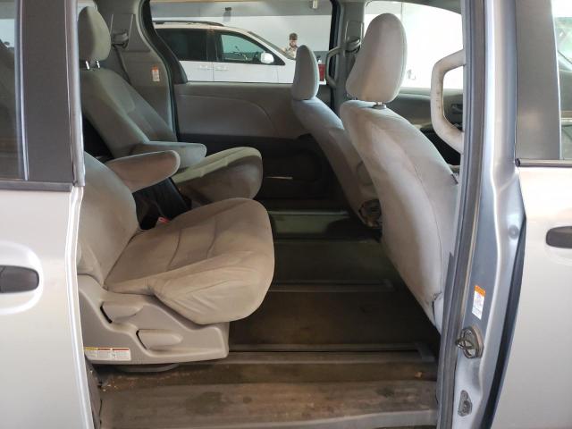 Photo 6 from auction – 2016 TOYOTA SIENNA with VIN 5TDZK3DC6GS709045