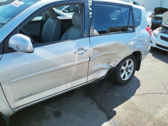 Photo 9 from auction – 2011 TOYOTA RAV4 LIMIT with VIN 2T3DK4DV2BW063978