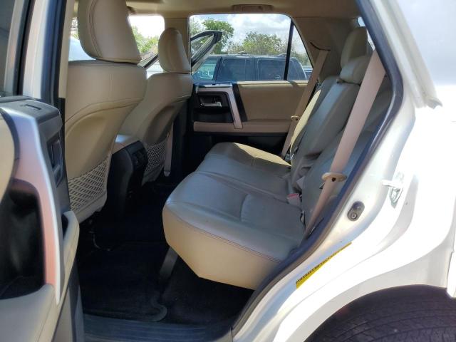 Photo 6 from auction – 2019 TOYOTA 4RUNNER SR with VIN JTEZU5JR3K5195146