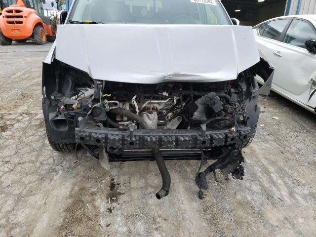 Photo 9 from auction – 2013 CHRYSLER TOWN & COU with VIN 2C4RC1CG8DR692629