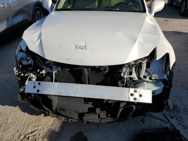 Photo 9 from auction – 2006 LEXUS IS 250 with VIN JTHBK262165012045