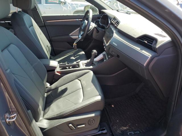 Photo 5 from auction – 2020 AUDI Q3 PREMIUM with VIN WA1BECF36L1101873