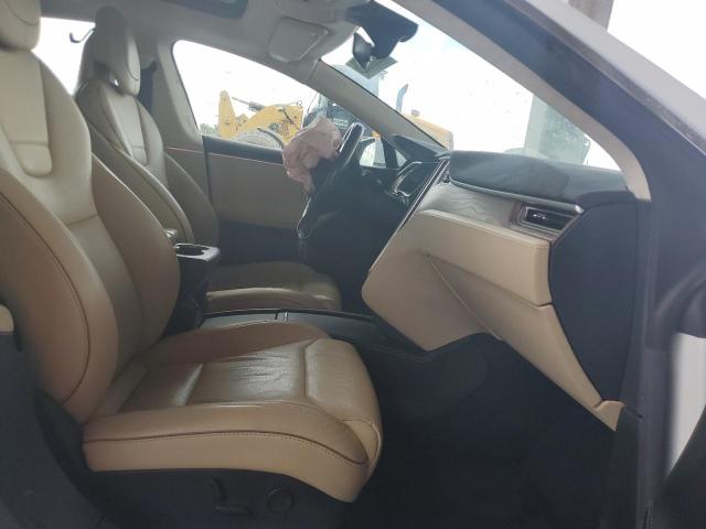 Photo 5 from auction – 2017 TESLA MODEL S with VIN 5YJSA1E17HF185562