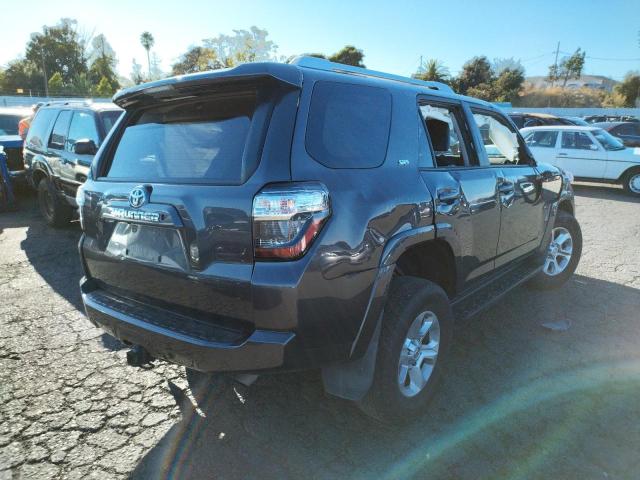 Photo 4 from auction – 2017 TOYOTA 4RUNNER SR with VIN JTEBU5JR8H5482041