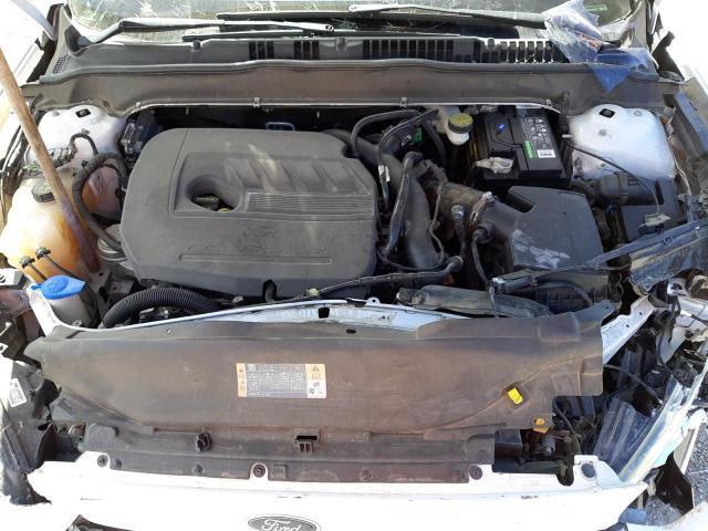 Photo 7 from auction – 2016 FORD FUSION SE with VIN 3FA6P0HDXGR342732