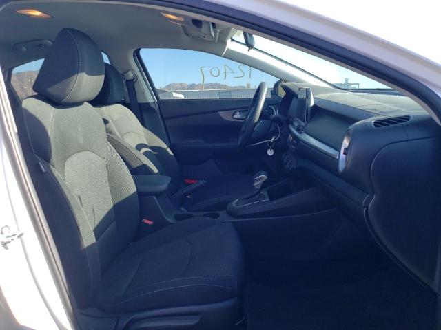 Photo 5 from auction – 2021 KIA FORTE FE with VIN 3KPF24AD4ME396119