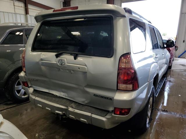 Photo 9 from auction – 2004 TOYOTA 4RUNNER SR with VIN JTEBU14R040042648