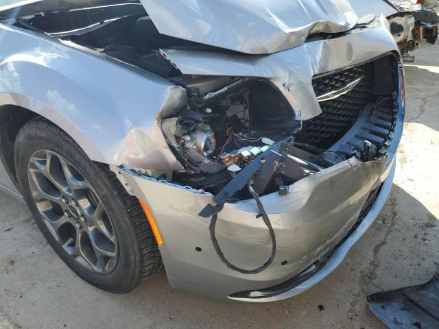 Photo 9 from auction – 2016 CHRYSLER 300 S with VIN 2C3CCAGG2GH165782