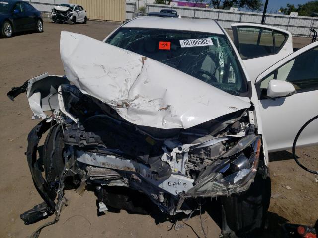 Photo 7 from auction – 2015 TOYOTA PRIUS C with VIN JTDKDTB37F1581621