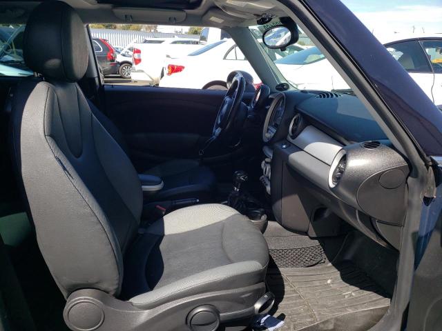 Photo 5 from auction – 2010 MINI COOPER with VIN WMWMF3C50ATZ23892