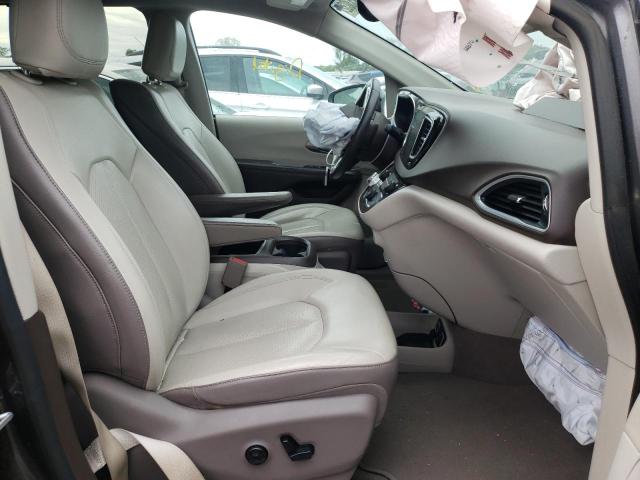 Photo 5 from auction – 2017 CHRYSLER PACIFICA T with VIN 2C4RC1EG5HR817444