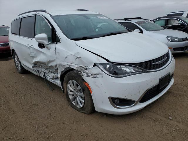 CHRYSLER PACIFICA T 2017 with VIN 2C4RC1BG5HR711810 - Photo from auction