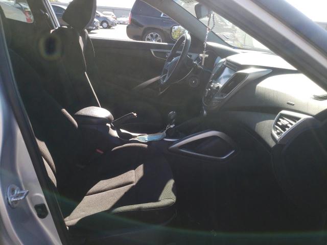 Photo 5 from auction – 2016 HYUNDAI VELOSTER with VIN KMHTC6AD7GU276165