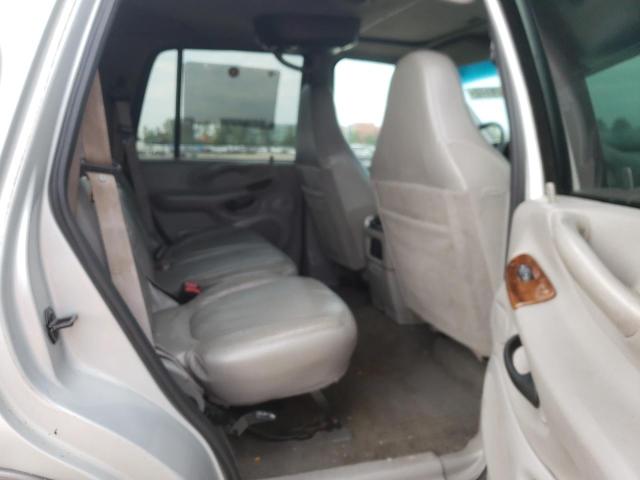 Photo 6 from auction – 2001 FORD EXPEDITION with VIN 1FMFU16L61LA04670