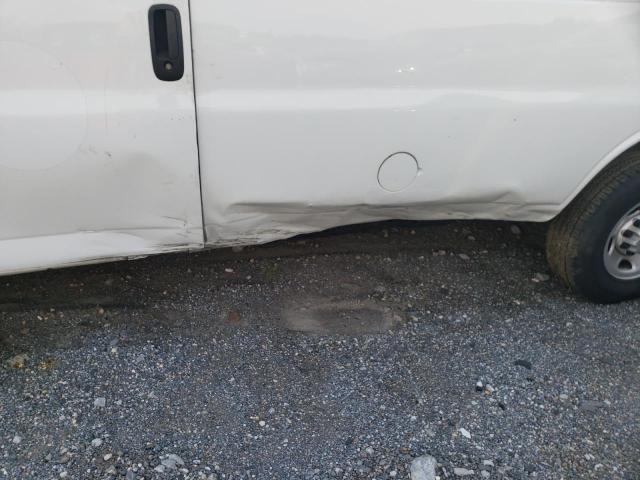 Photo 9 from auction – 2018 CHEVROLET EXPRESS G2 with VIN 1GCWGAFP6J1341687