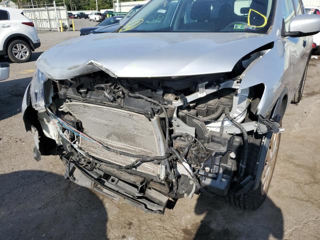 Photo 9 from auction – 2016 NISSAN ROGUE S with VIN KNMAT2MV7GP709667