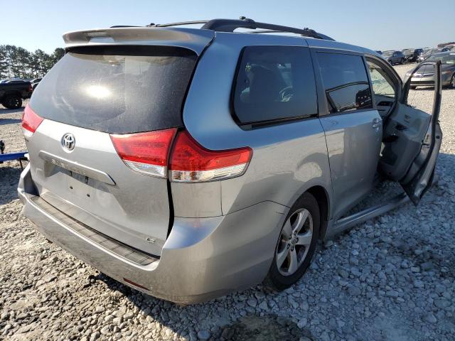 Photo 4 from auction – 2012 TOYOTA SIENNA LE with VIN 5TDKK3DC6CS239725