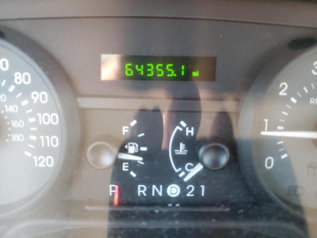 Photo 8 from auction – 2006 MERCURY GRAND MARQ with VIN 2MEFM74V06X623348