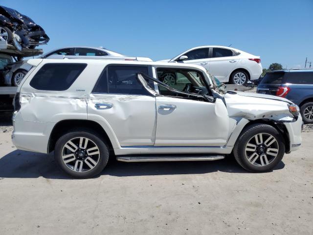 Photo 9 from auction – 2019 TOYOTA 4RUNNER SR with VIN JTEZU5JR3K5195146
