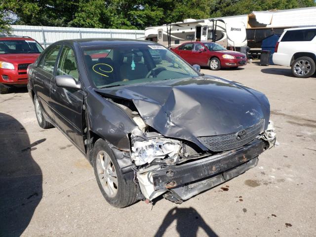 Photo 1 from auction – 2004 TOYOTA CAMRY LE with VIN 4T1BF32K44U570035