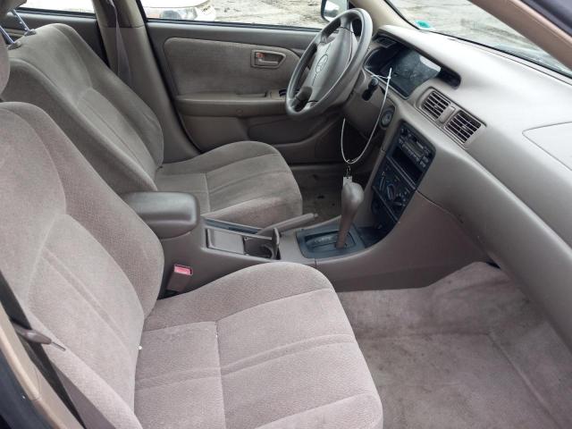 Photo 5 from auction – 2001 TOYOTA CAMRY CE with VIN JT2BG22K010563641