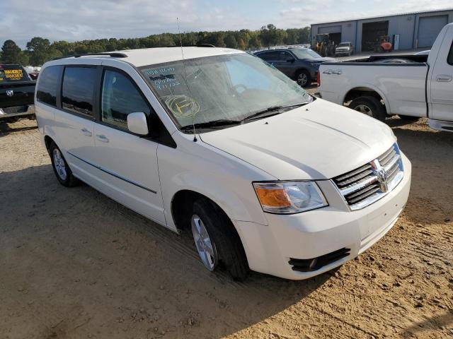 DODGE GRAND CARA 2010 with VIN 2D4RN5D12AR483249 - Photo from auction